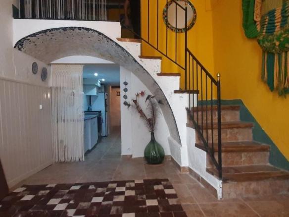Rustic property for sale in Càlig