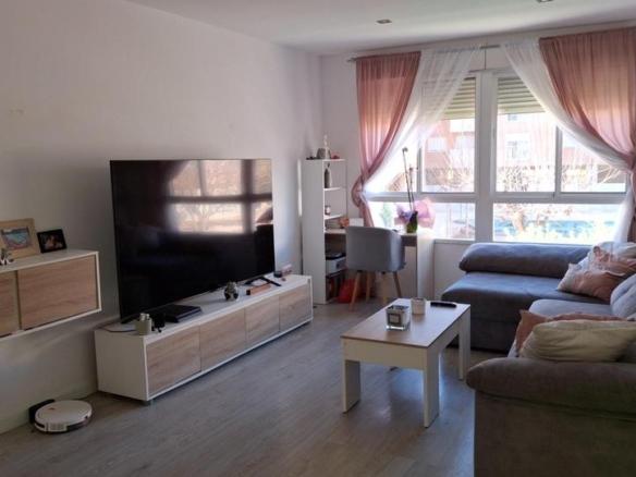 Apartment for sale in Ciutat del Transport – La Salera