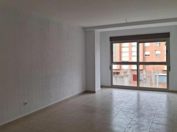 Apartment for sale in Ensanche – Parque del Oeste