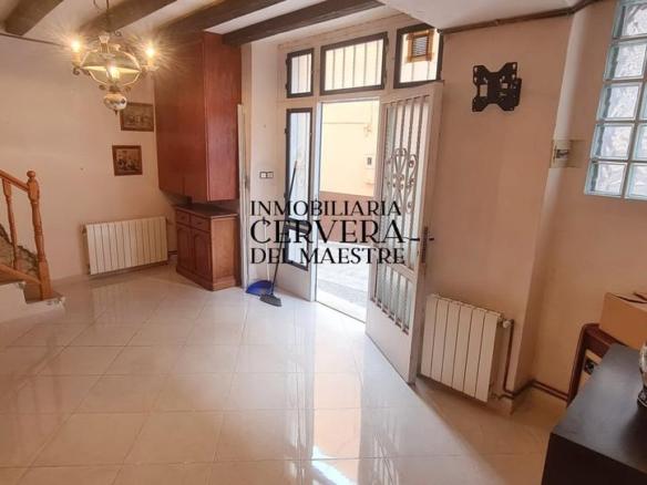 Townhouse for sale in Sant Mateu