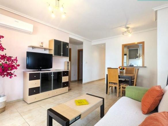 Apartment for sale on Av Central, Jardines del Mar