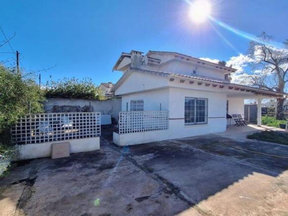 House or villa for sale in Benicasim-benicàssim – Camino Serradal, 96, Benicasim Golf