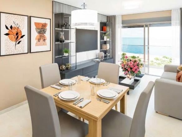 Apartment for sale in Cala Blanca