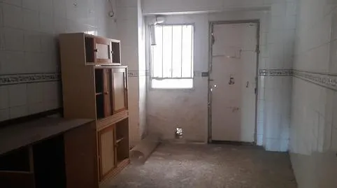 Apartment for sale on Avenida de la Industria, Centro