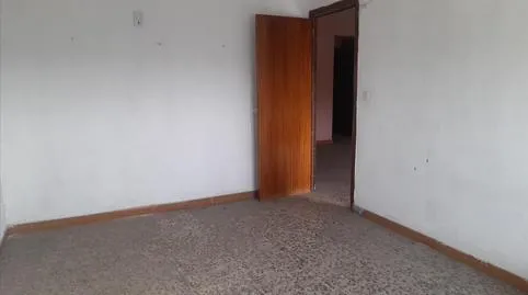 Apartment for sale on Avenida de la Industria, Centro