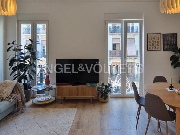 Apartamento en venta en Literato Azorin, Russafa