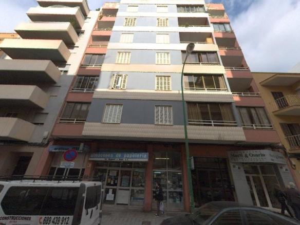 Piso en venta en C/ Guillem Forteza, Es Camp Redó