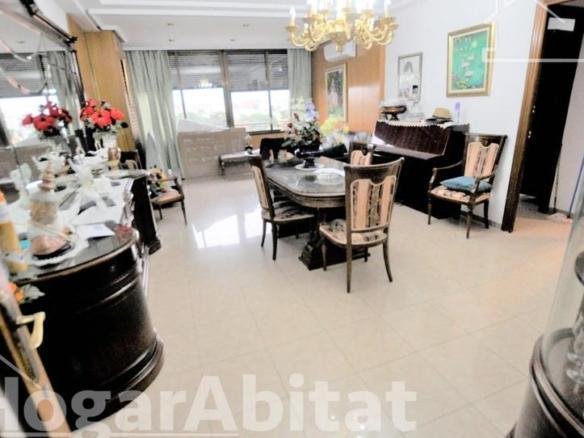 Piso en venta en Avenida Cid, Nou Moles