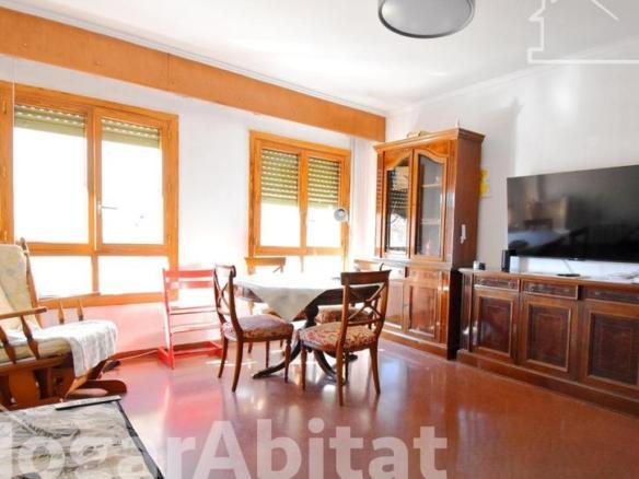 Piso en venta en Calle Navarra, Oliva pueblo