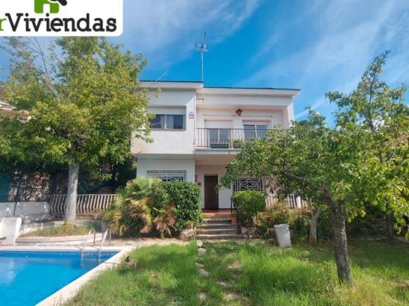 Casa o chalet en venta en Carrer Major, 600, Vallirana