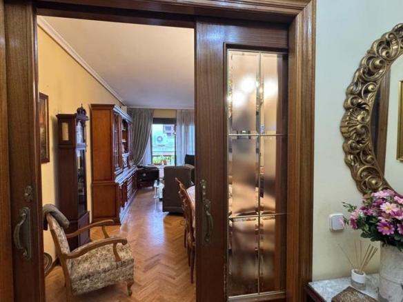 Piso en venta en Guindalera