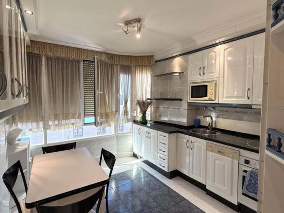 Piso en venta en Calle David González, 1, La Bañeza
