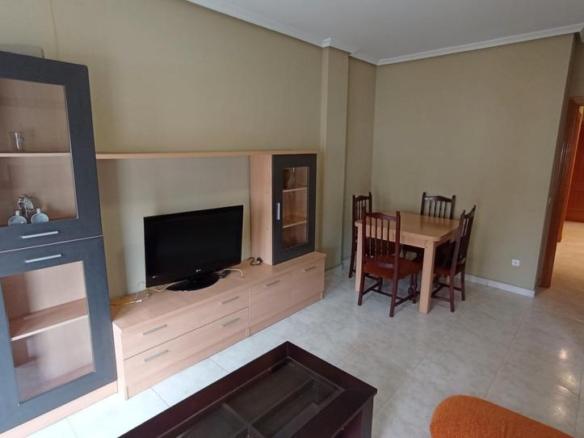 Townhouse for sale on Calle el Alamillo, 24, Villarrubia de los Ojos