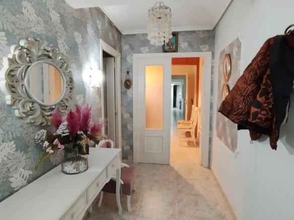 Apartment for sale on Calle del Beato Fernando de Ayala, 6, Santa María – Pio XII