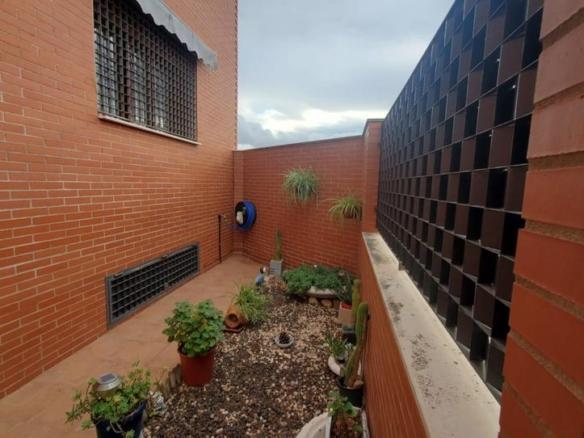 Duplex for sale on C/ Lolita Miralles Esteve, Centro