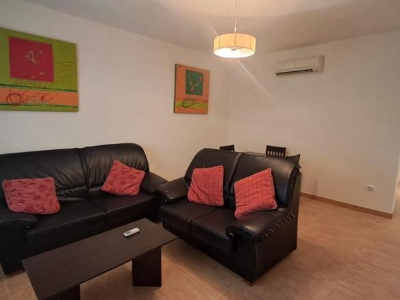 House or villa for sale in C/ Los Zapateros, Morón de la Frontera