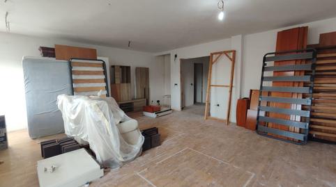 Apartment for sale on Clavel Street, Tomelloso