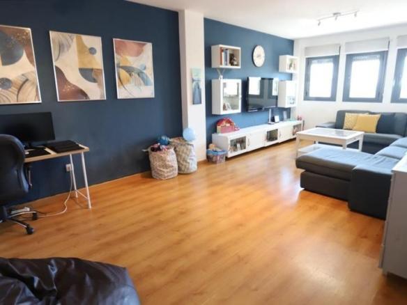 House or villa for sale on Juan Torres Grueso Street, Tomelloso