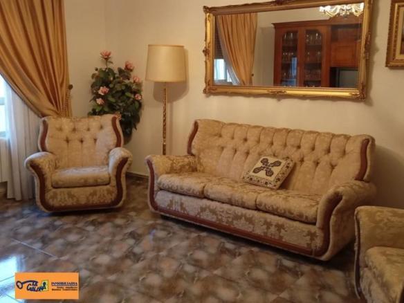 Penthouse for sale on Lepanto Street, Tomelloso