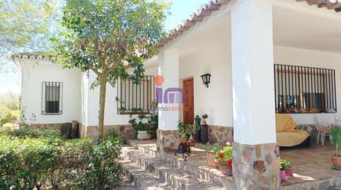 Rustic property for sale in Urda