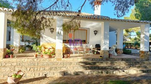 Rustic property for sale in Urda