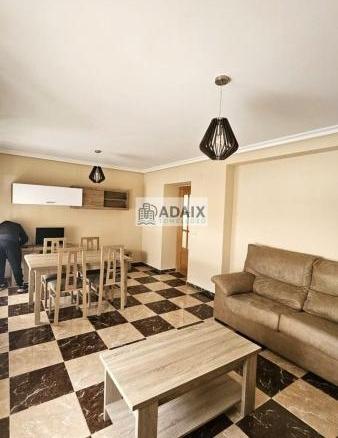 House or villa for sale in Valdepeñas