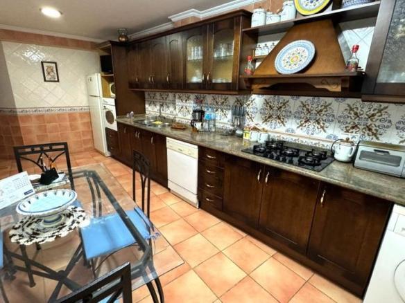 Townhouse for sale in Valdepeñas