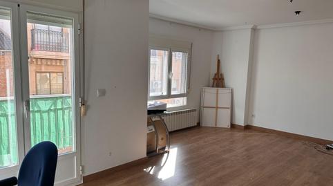 House or villa for sale in Valdepeñas