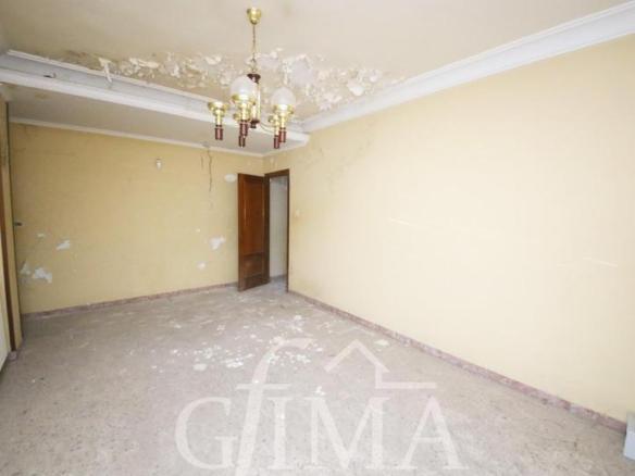 Apartment for sale in Valdepeñas