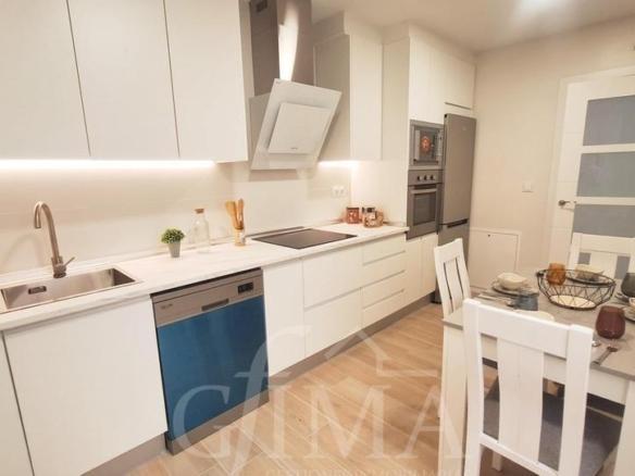 House or villa for sale in Valdepeñas