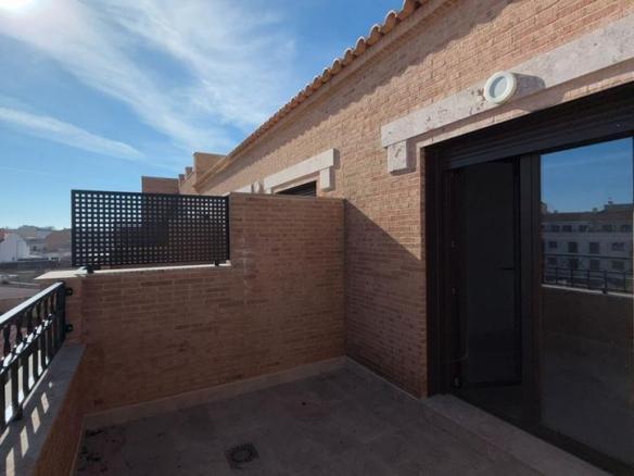 Apartment for sale in Valdepeñas