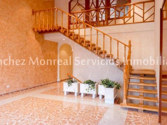 Apartment for sale on Obispo Rafael Torija Street, Nuevo Hospital