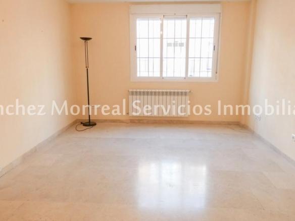 Apartment for sale on Calle Caballeros, Plaza de Toros
