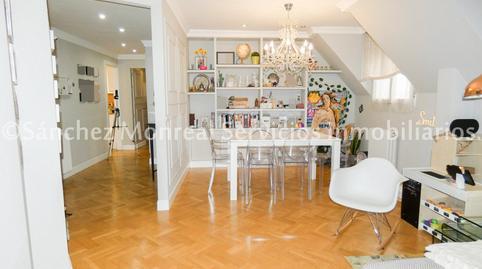 House or villa for sale on Edison Street, 1, El Poblado – Abulagar