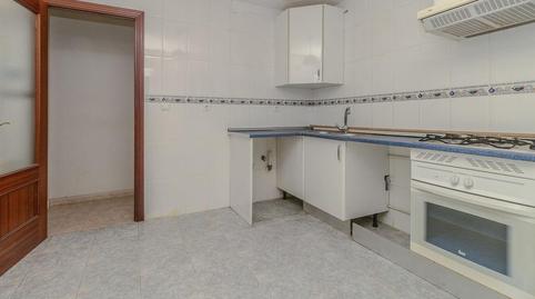 Apartment for sale on Avenida Primero de Mayo, 34, Centro