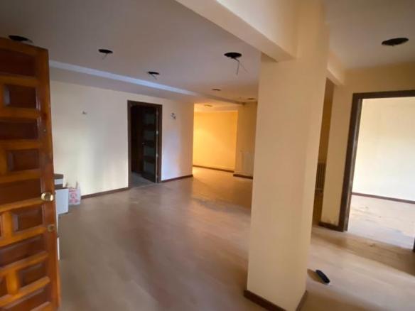 Apartment for sale on Calle Duque, Centro