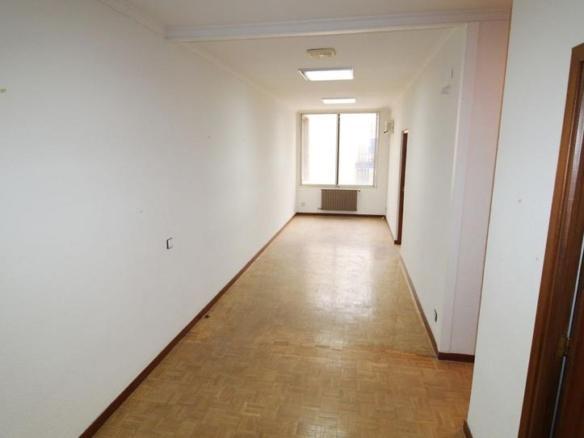 Apartment for sale in Palomeras Bajas