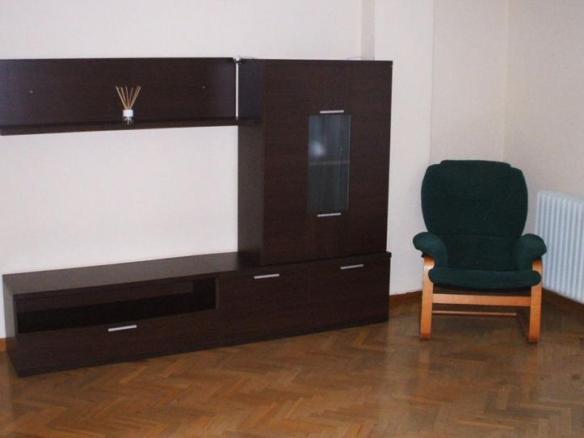 House or villa for sale in the city center
