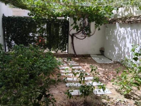 Townhouse for sale on Calle Arroba, 5, Miguelturra