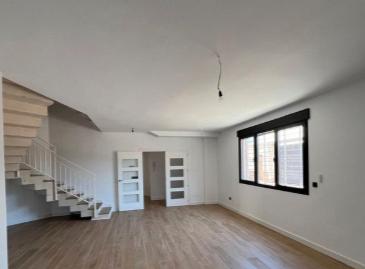 Townhouse for sale on Calle Navarra, 47, Villarrubia de los Ojos