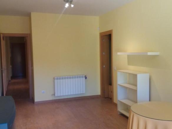 Apartment for sale in Valdepeñas