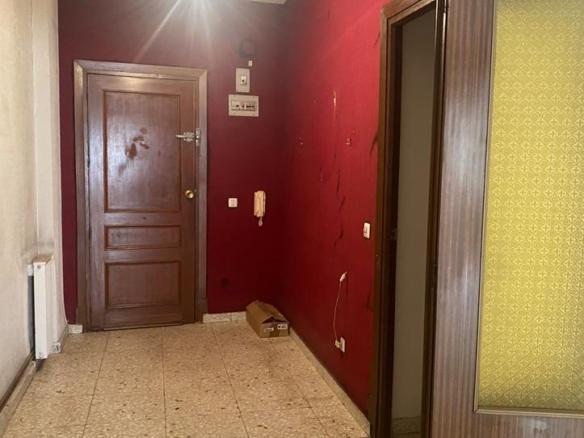 Apartment for sale in Obispo Estenaga, La Morería