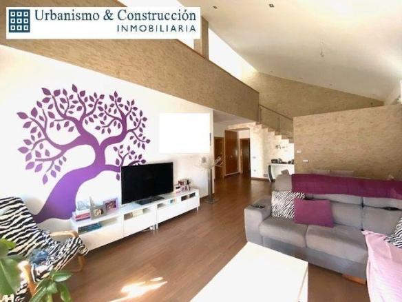 Apartment for sale on Carrer de Manuel Galadies, Nord