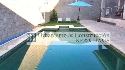 Apartment for sale on Carrer de Manuel Galadies, Nord