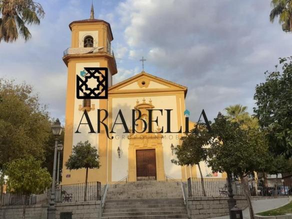 House or villa for sale in Campo de la Verdad – Miraflores