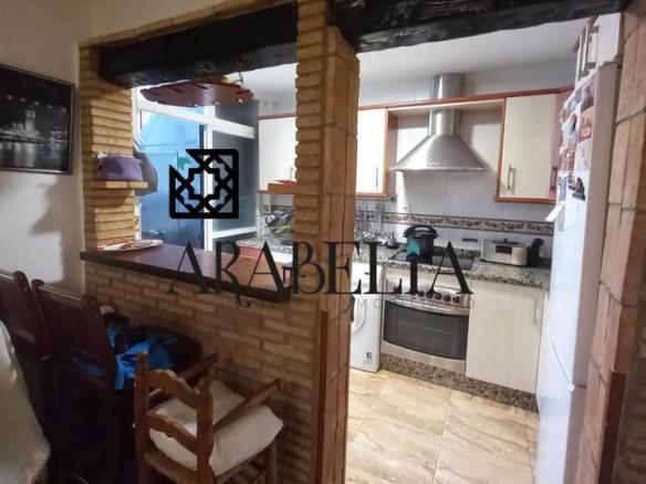 House or villa for sale in Campo de la Verdad – Miraflores