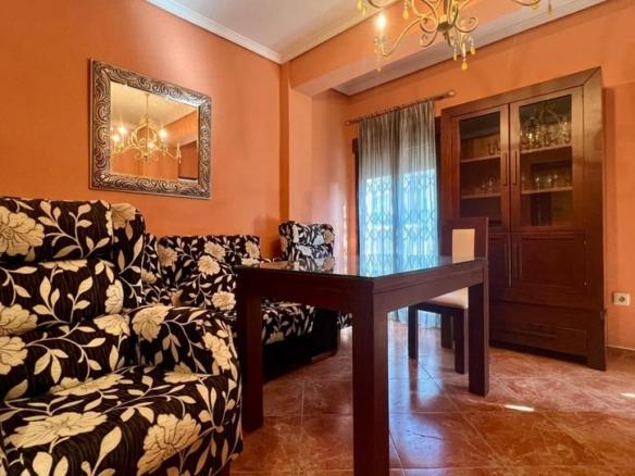 Apartment for sale on Avenida Jesús Rescatado, Viñuela – Rescatado