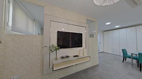 Apartment for sale on Calle San Juan de la Cruz, Ollerías – San Cayetano