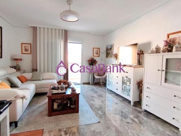 Apartment for sale in Ciudad Jardín – Zoco
