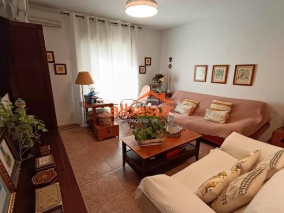 Apartment for sale on Avenida de Los Almogávares, 5, Ollerías – San Cayetano